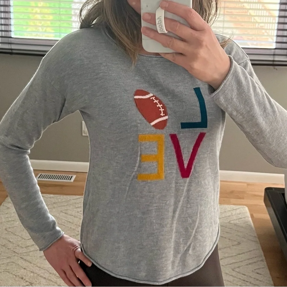 Rachel Zoe gray LOVE football lightweight pull over crew neck sweater size small